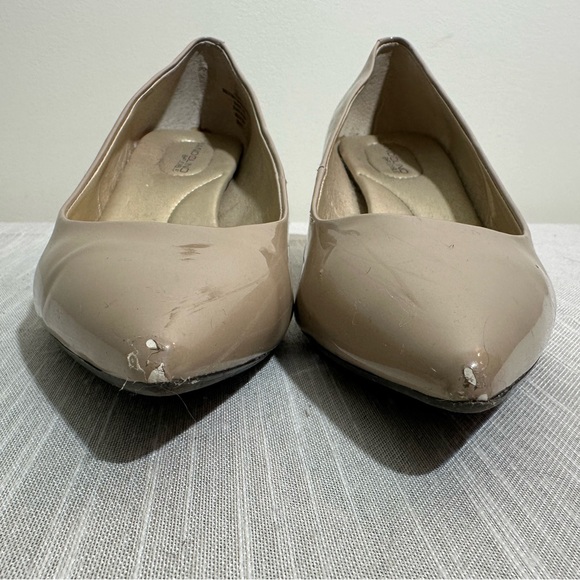 Bandolino Pumps, women's size 7.5 - Picture 3 of 6
